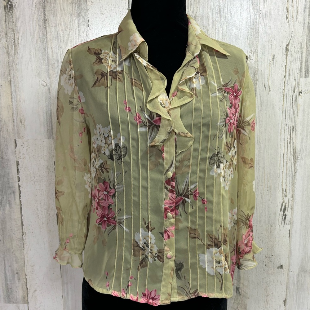Virgo Vintage Sheer Floral Blouse‎